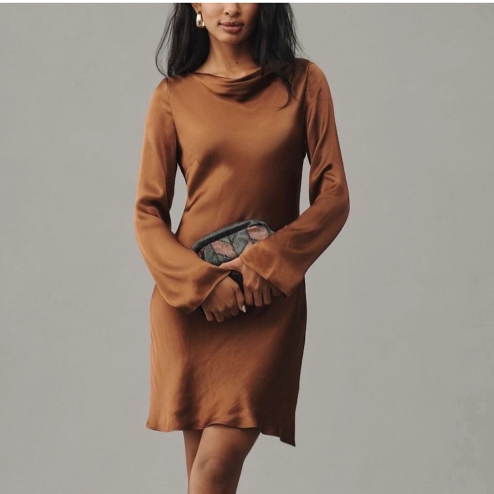 By Anthropologie long bell sleeve dress 👗 NWT sz S